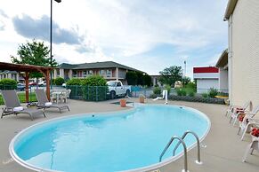 Econo Lodge Springfield I-44