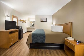 Econo Lodge Live Oak