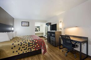 Econo Lodge Live Oak