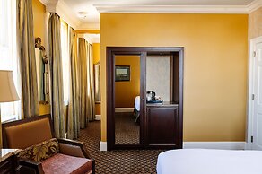 The Lafayette New Orleans By Kasa Living