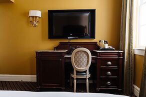 The Lafayette New Orleans By Kasa Living