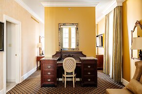 The Lafayette New Orleans By Kasa Living