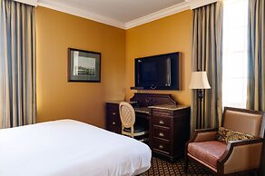 The Lafayette New Orleans By Kasa Living