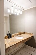 The Lafayette New Orleans By Kasa Living