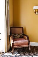 The Lafayette New Orleans By Kasa Living