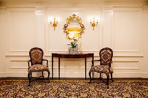 The Lafayette New Orleans By Kasa Living