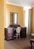 The Lafayette New Orleans By Kasa Living