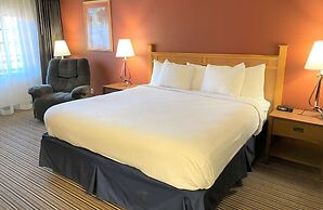 Crossroads Hotel and Event Center