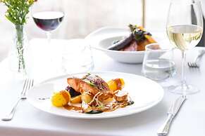 Danesfield House Hotel And Spa