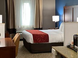 Comfort Suites Louisville East
