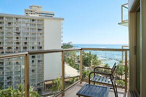 Aston Waikiki Circle Hotel