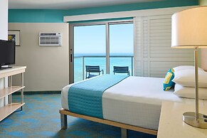 Aston Waikiki Circle Hotel