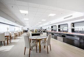 Hotel Chamartin The One