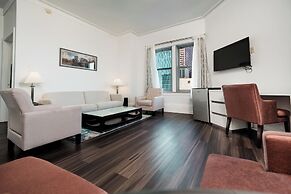 Congress Plaza Hotel