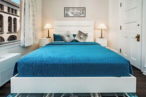 Congress Plaza Hotel