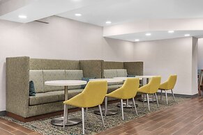 Hampton Inn & Suites by Hilton Toronto Downtown