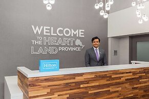 Hampton Inn & Suites by Hilton Toronto Downtown