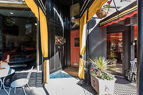 Hotel Boheme