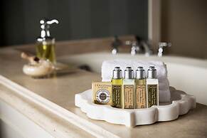 Wedgewood Hotel & Spa