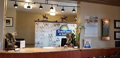 Days Inn & Suites by Wyndham Trinidad