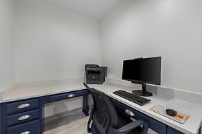 Comfort Suites London South