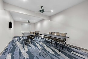 Comfort Suites London South