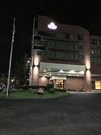 Days Inn & Suites by Wyndham Tallahassee Conf Center I-10