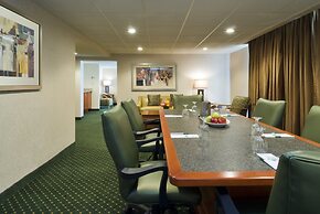Holiday Inn Hotel & Suites Cincinnati - Eastgate by IHG