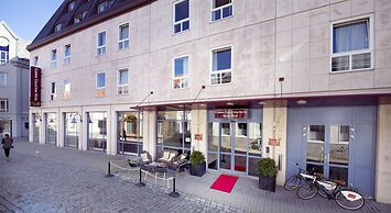 Home Hotel Grand Olav