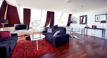 Home Hotel Grand Olav