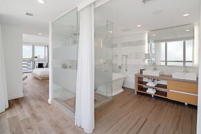 The Grayson Miami Downtown