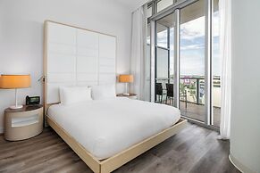 The Grayson Miami Downtown