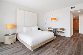 The Grayson Miami Downtown