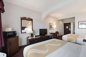 Quality Inn Grand Suites Bellingham