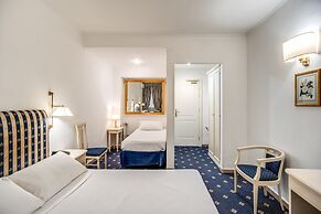 Napoleon Hotel