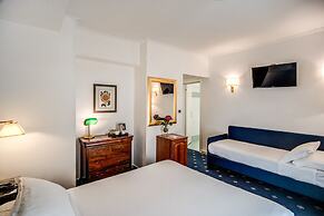 Napoleon Hotel