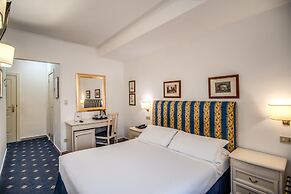 Napoleon Hotel