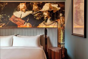 Renaissance Amsterdam Hotel