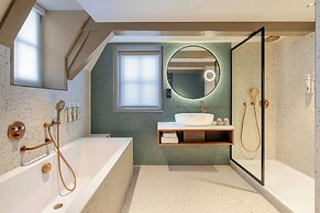 Renaissance Amsterdam Hotel
