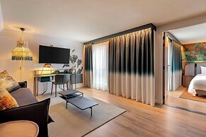 Renaissance Amsterdam Hotel