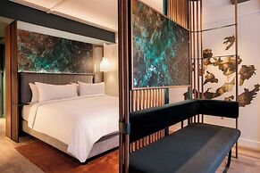 Renaissance Amsterdam Hotel