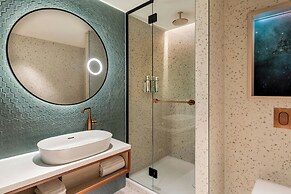 Renaissance Amsterdam Hotel