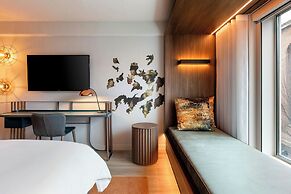 Renaissance Amsterdam Hotel