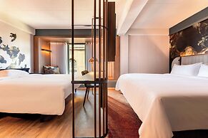 Renaissance Amsterdam Hotel