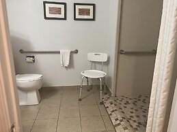 Comfort Inn & Suites Syracuse-Carrier Circle