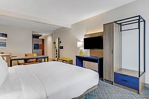 Comfort Suites Chesapeake - Norfolk