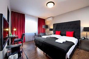 TRYP by Wyndham Bremen Airport