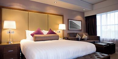 Sandman Signature London Gatwick Hotel