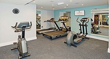 Sandman Signature London Gatwick Hotel