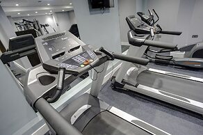 Sandman Signature London Gatwick Hotel